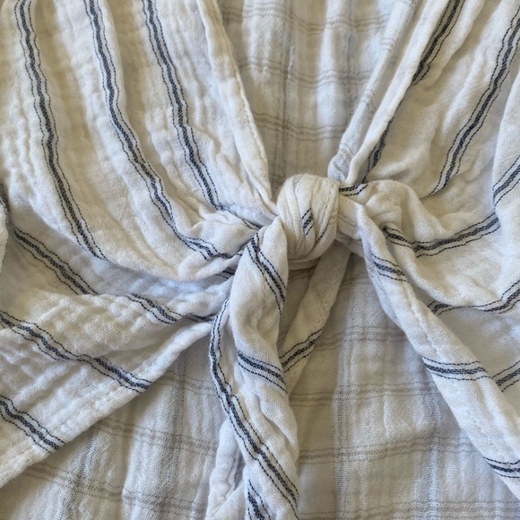 striped blouse - Picture 3 of 4